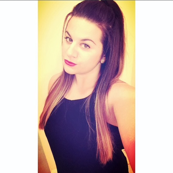 Meet your Posher, Alie
