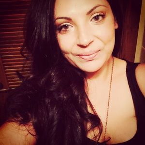 Meet your Posher, Robyn