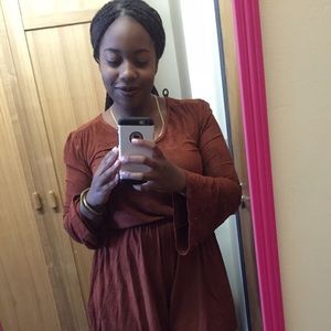 Meet your Posher, Amani