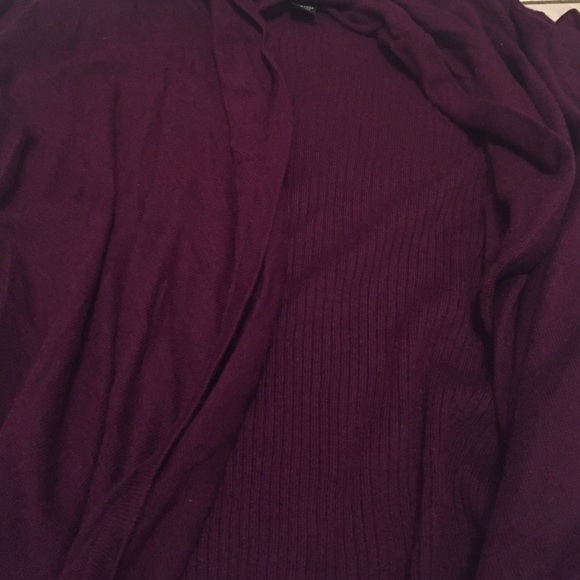 Cardigan - Picture 2 of 2
