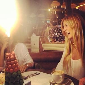 Meet your Posher, Samantha