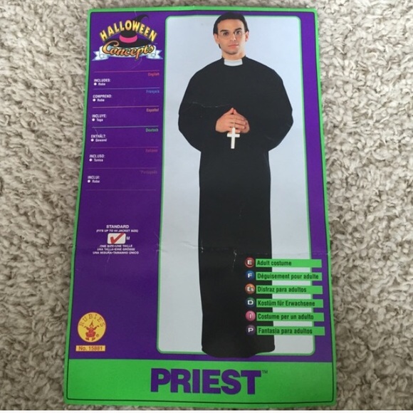 🎃Priest Halloween Costume Like New🎃