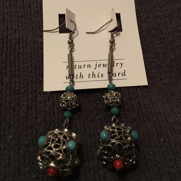 Drop earrings - Picture 2 of 2