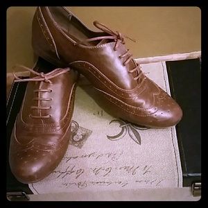 X.Appeal Brown Oxfords