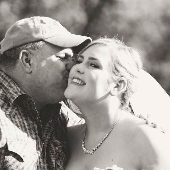 Meet your Posher, Kylie - Picture 1 of 1