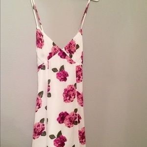 Floral cross back dress