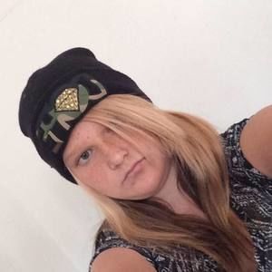 Meet your Posher, Meagan