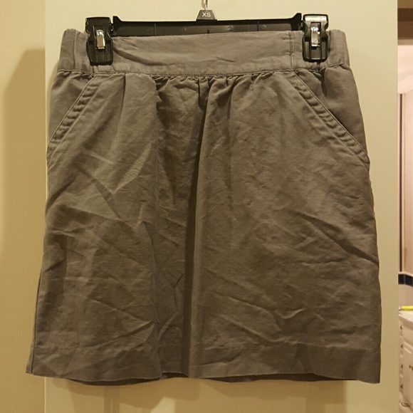 Banana Republic Gray Elastic Waist Skirt