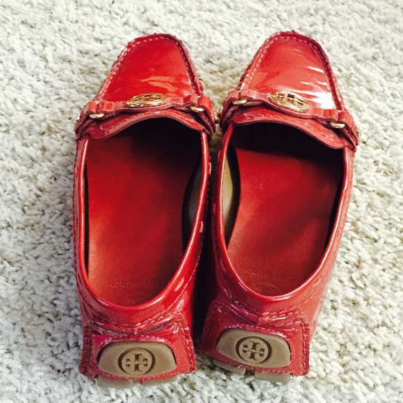 Red Tory Burch gently used - Picture 3 of 4