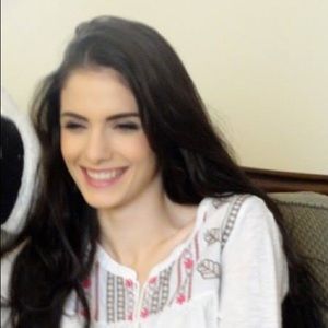 Meet your Posher, Taylor