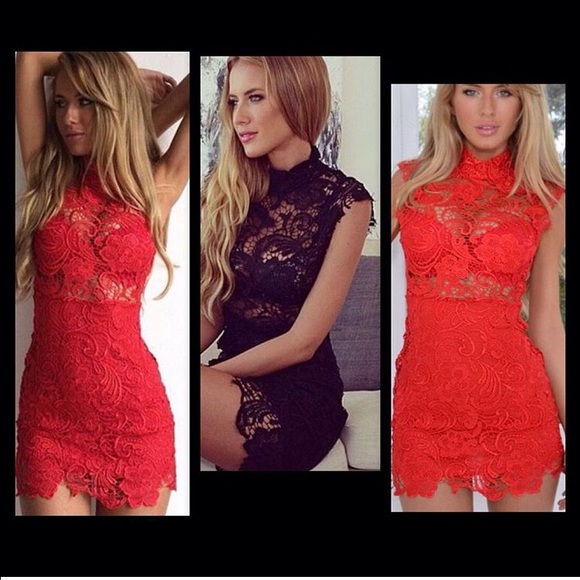 Mesh and lace detail