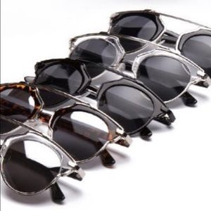 Fäshiön sunglasses