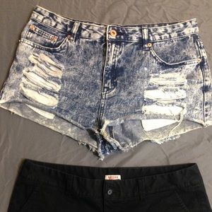 Destroyed high waisted shorts