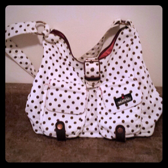 Kavu adjustable strap purse