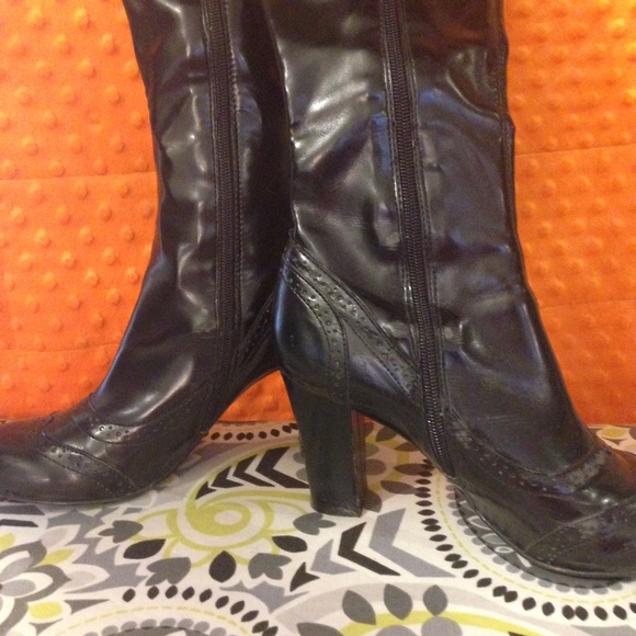 🎁 GIFTED 🎁 black Aldo heeled boots - Picture 3 of 5