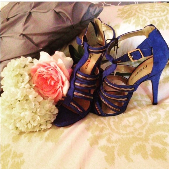 Suede heels