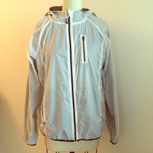 ♦️NWT♦️Calvin Klein light jacket for rain and wind