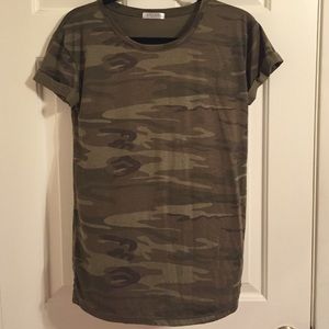 Camo casual top