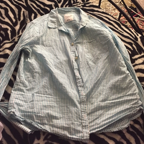 Long sleeve button down