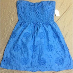 Spring strapless dress