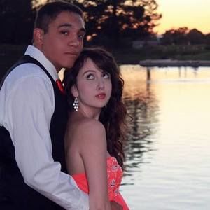 Meet your Posher, Shea