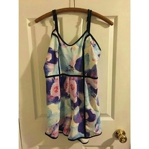 🚫 Sold 🚫 Beautiful Romper