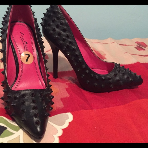 🐼✨✨✨NEW ANNE MICHELLE- spiky heels