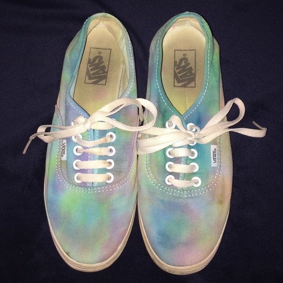 Tie-dyed Vans (Final Reduction)