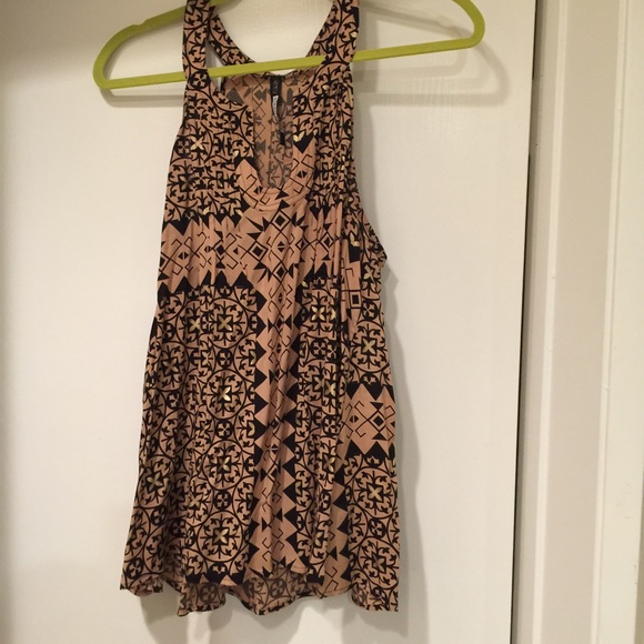 Trapeze tank top