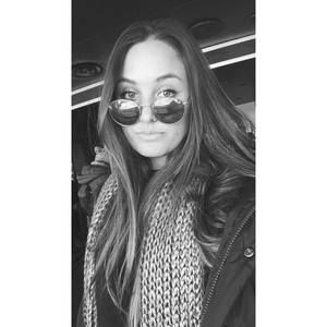 Meet your Posher, Natalia