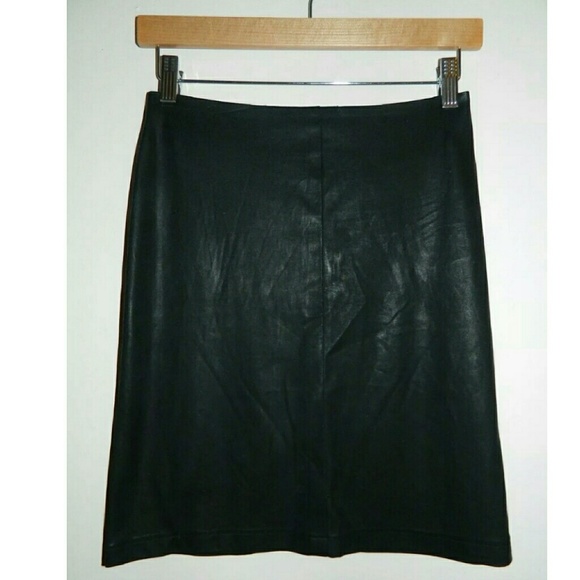 SOLD! Fiona Beckett for Tooke black pleather skirt - Picture 2 of 3
