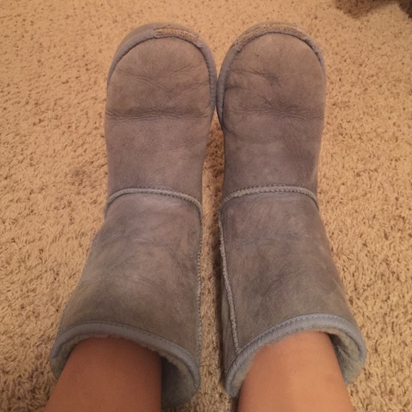 Uggs.