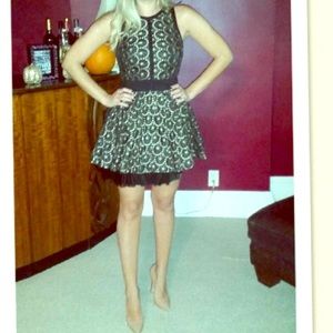 French connection flare dress 👗