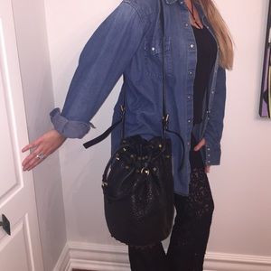 Alexander bucket bag