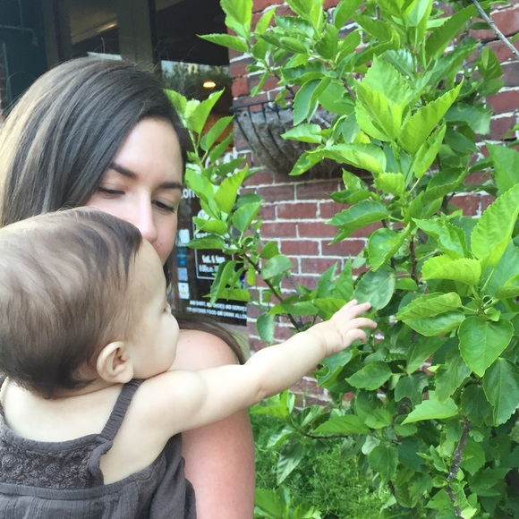 Meet your Posher, Holly