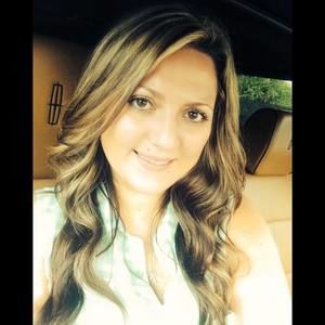 Meet your Posher, Andrea