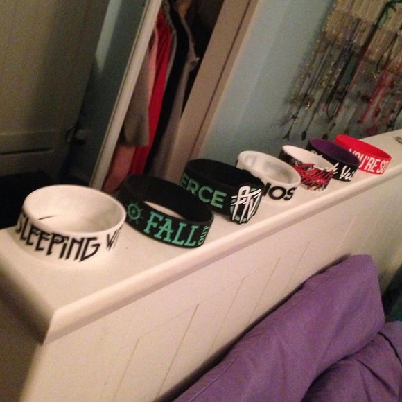 Bands rubber/silicon bracelets // ONLY 3 LEFT