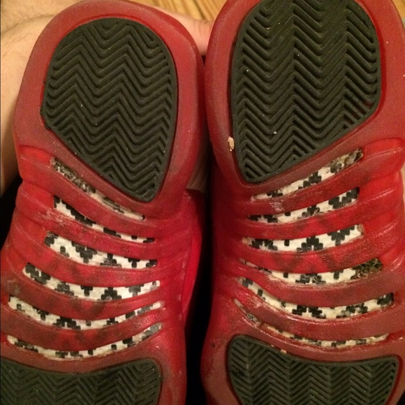 Cherry 12 - Picture 4 of 4