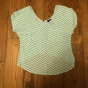 Mint green chevron top size small