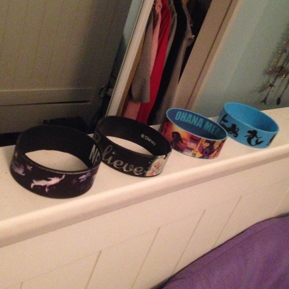 Disney rubber/silicon bracelets