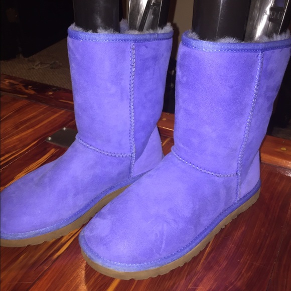 Blue Authentic Ugg boots!