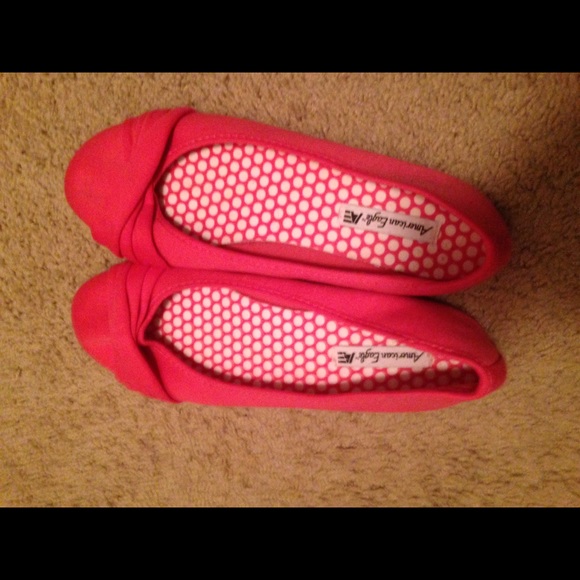 American Eagle Coral Flats