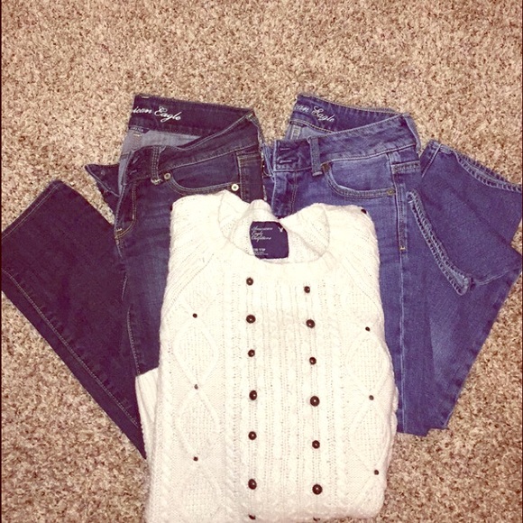 A&E cropped jeans and sweater