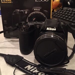 Digital camera 📷