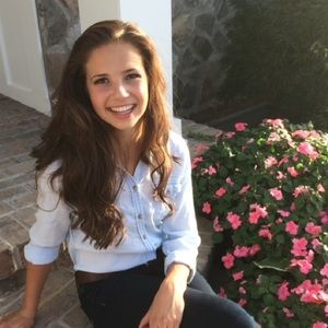 Meet your Posher, Addie