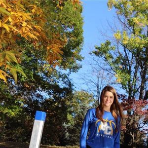 Meet your Posher, Renee