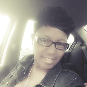 Meet your Posher, Shandra