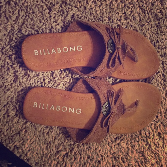 SOLD Billabong Indian style sandals