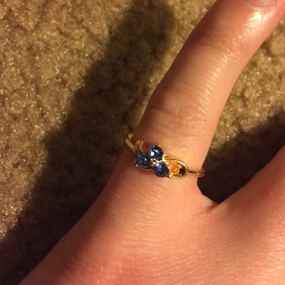 Size 6 Gold Toned Blue Flower Rhinestone Ring