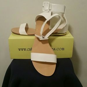 Cathy Jean / White Strap Sandals